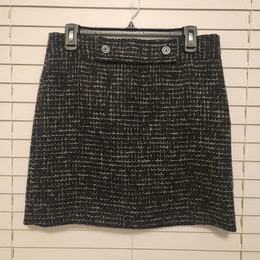 Ann Taylor LOFT Black and Gray Tweed Skirt Size 6